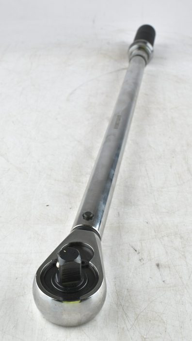 1 in. Drive Micrometer Torque Wrench 30-250 FT/LBS