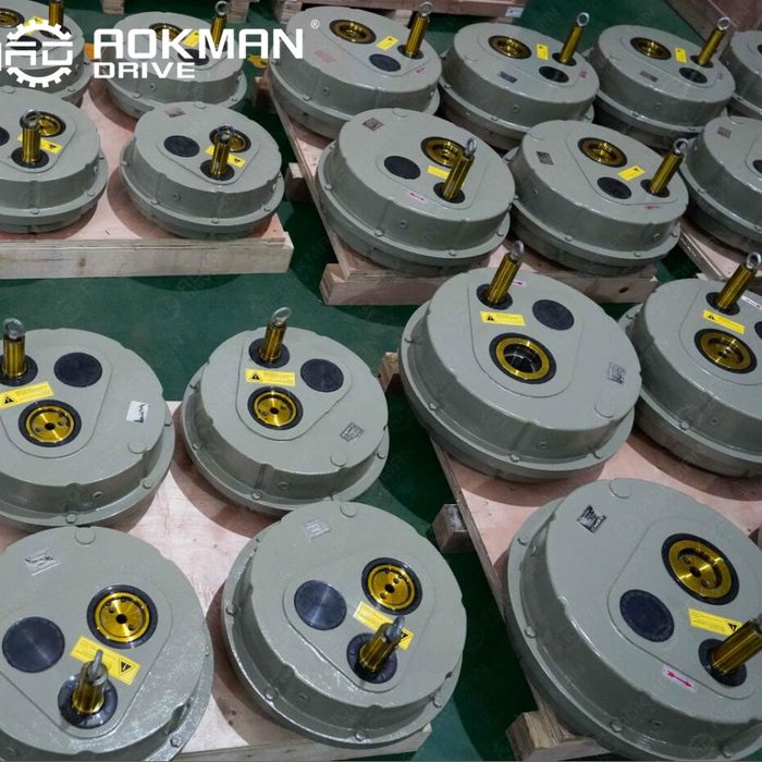 ATA Series Shaft Mounted Helical Gear Speed Reducer with Torque Arm