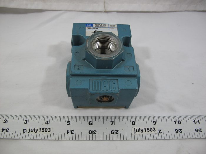 1/2" NPTF Single Air Pilot/Spring Return 3-Way/2-Position Pneumatic Valve