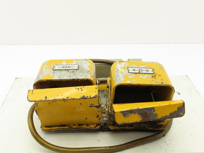 Safety Guard Machine Foot Switch Double Pedal 10A 250V