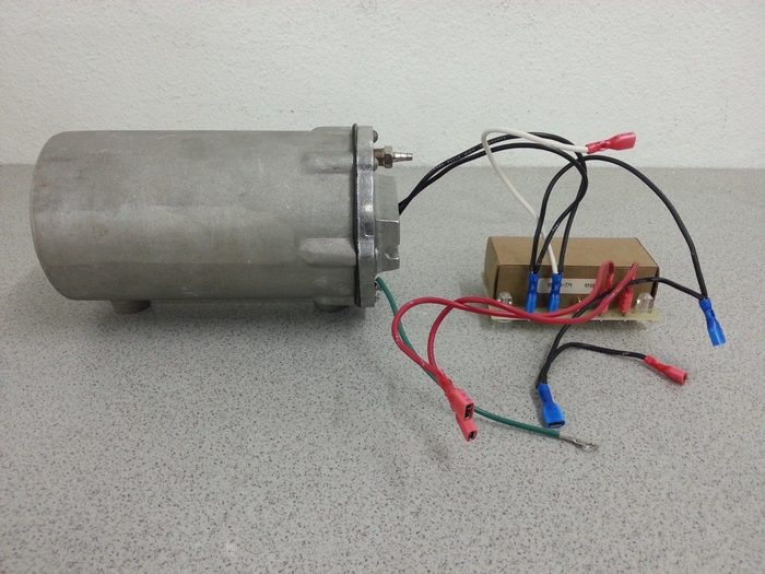Vacuum Generator with Wires and Circuit Board