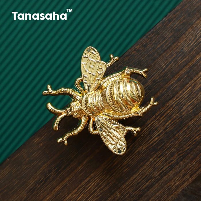 Bee Shape Wardrobe Knob Furniture Handles Door Knobs and Handles Cabinet Kitchen Cupboard Drawer Pulls