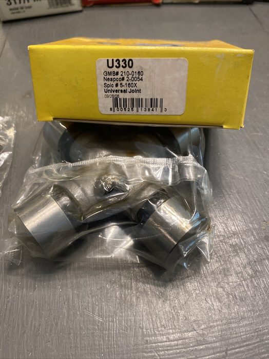 Universal Joint - Rear Half Shafts All Joints