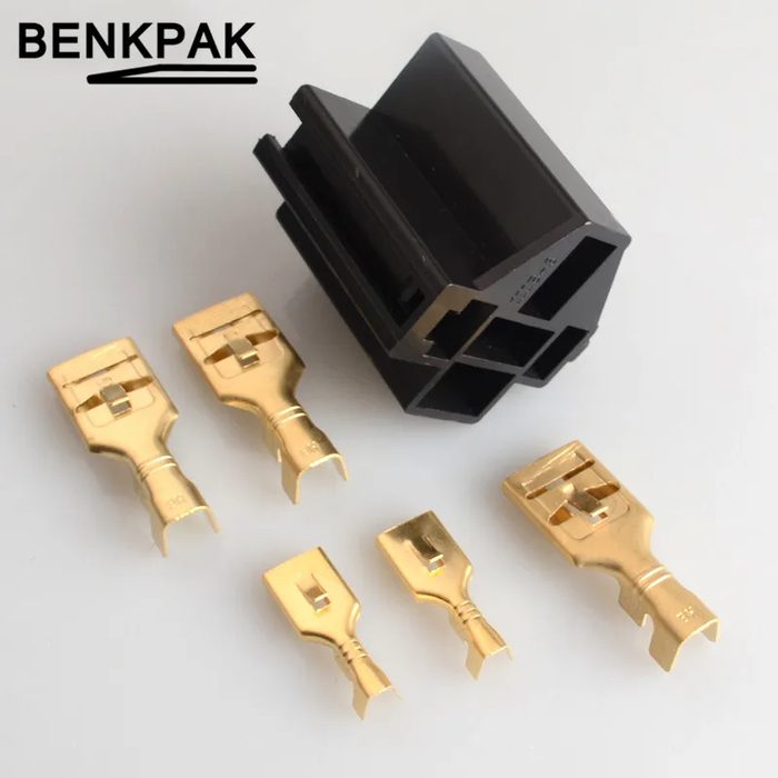 Auto Relay Socket