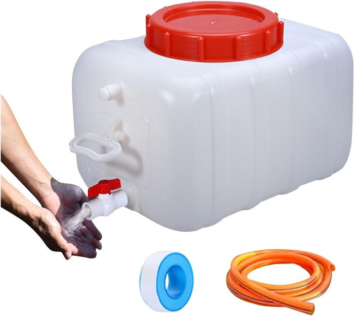 Portable Water Tank with Spigot & Hose