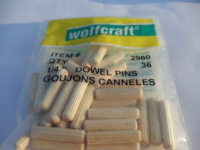 Fluted Dowel Pin