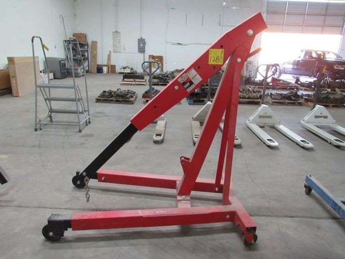 Engine Crane