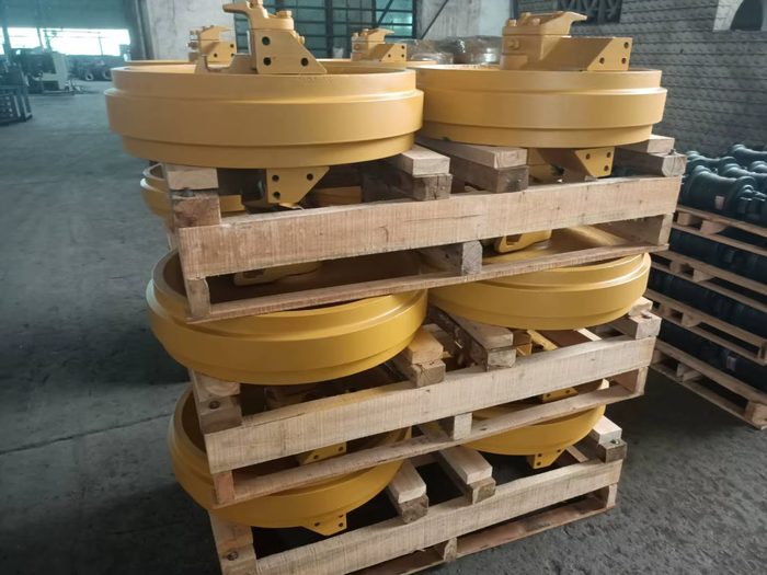 Dozer Idler Assembly D65EX-16 D65