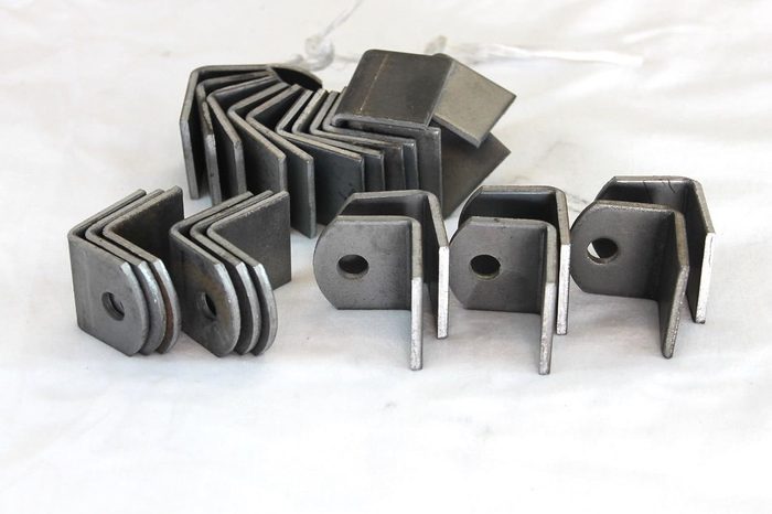 Weld On Steel Angle Brackets 1 1/2" x 1 1/2" x 1/8"