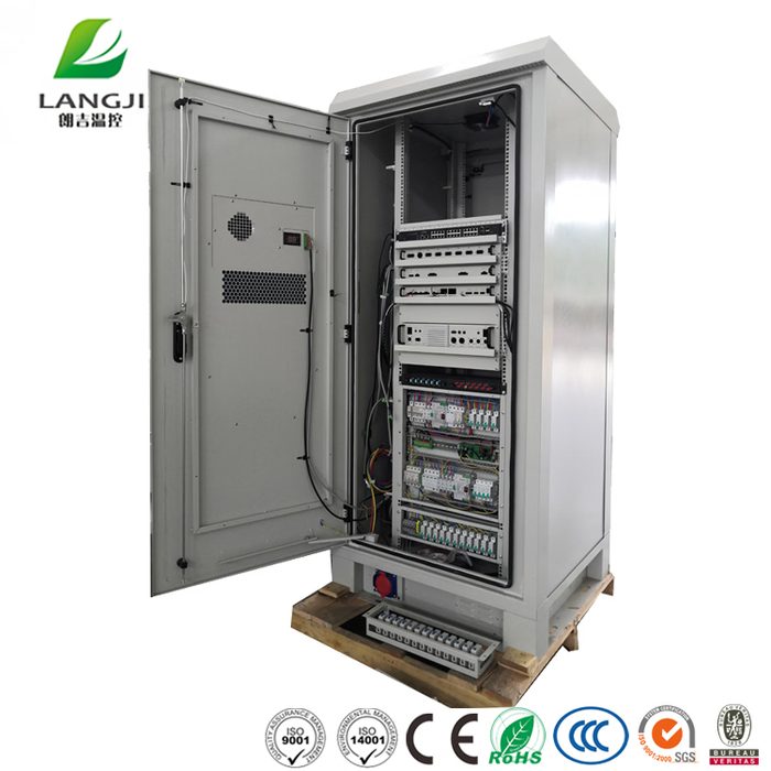 Double Wall Floor Mounted Outdoor Electrical Enclosures Cabinets With Air Conditioner And Fan 42U