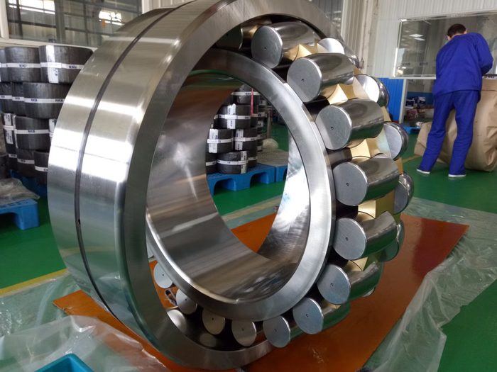 Large Spherical Roller Bearings