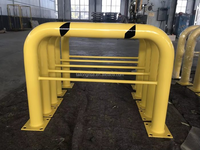 Machine Guard with Mid Rail Safety Steel Pipe