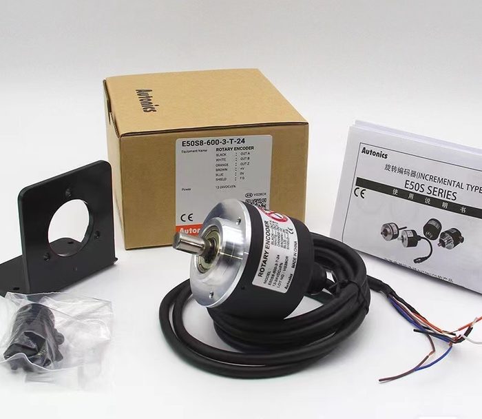 Shaft Encoder Totem Pole 8 mm Shaft Dia