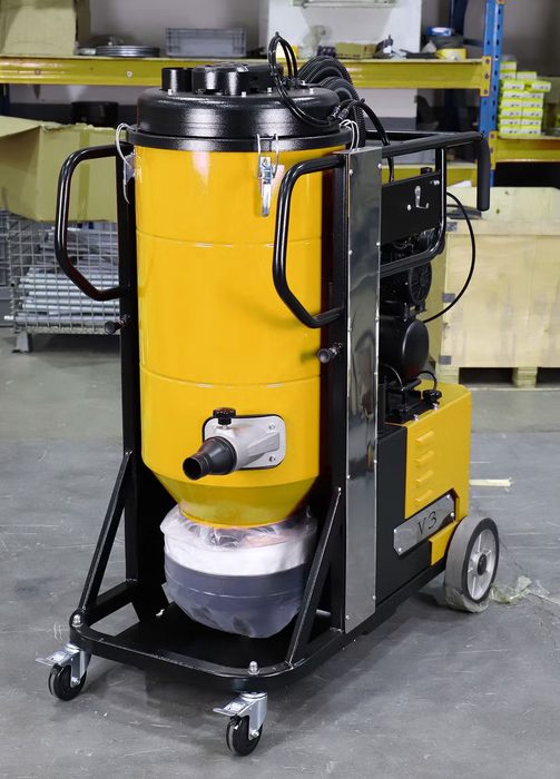 Self-Cleaning Dry Vacuum System
