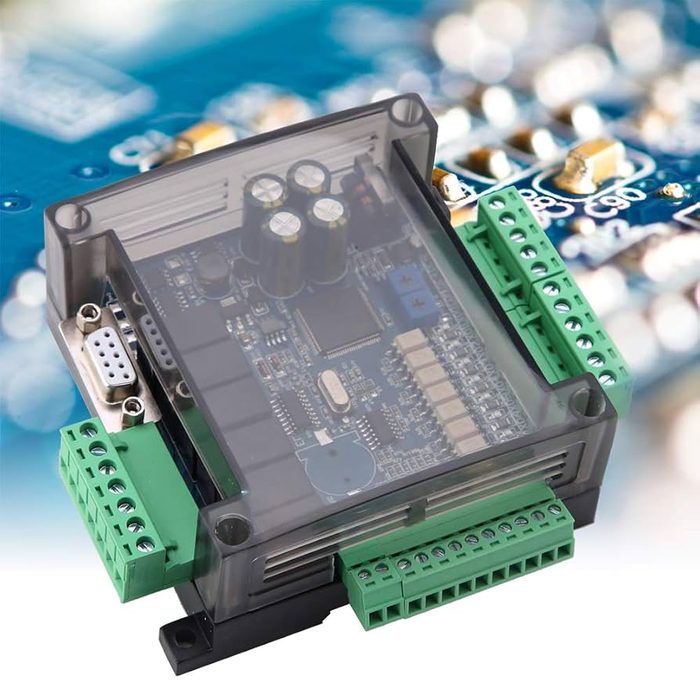 PLC Controller 8 Input 7 Output