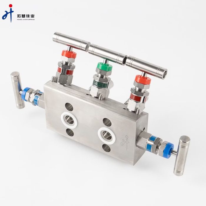 Industrial 5 Valve Manifold for Pressure Transmitters