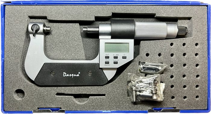 Universal Micrometer
