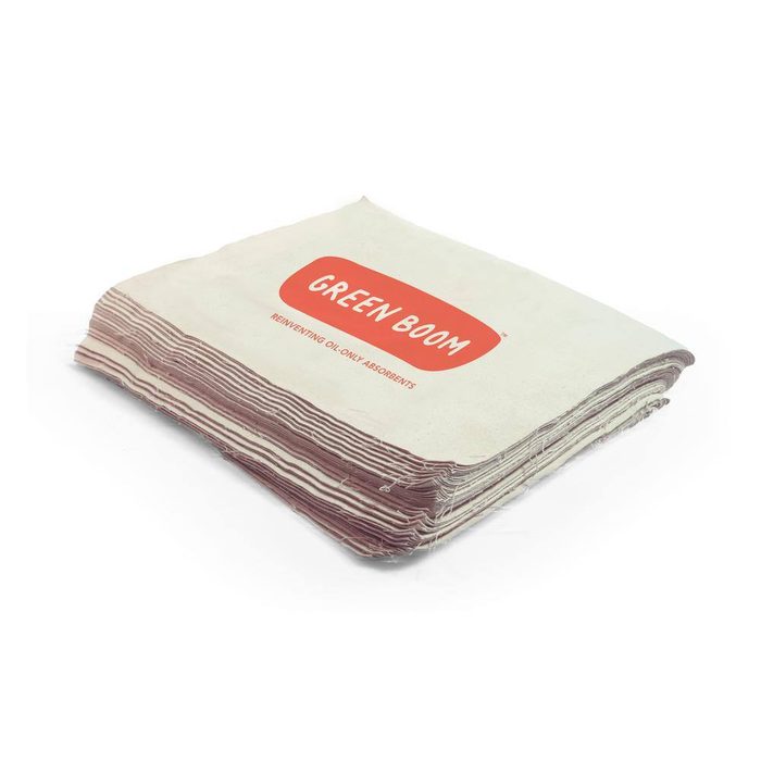 Oil Only Spill Absorbent Pads