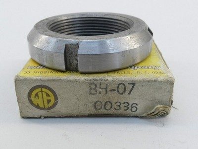 Bearhug Locknut