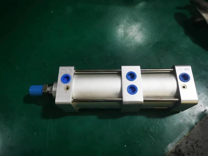 Double-Acting Extruded Air Cylinder